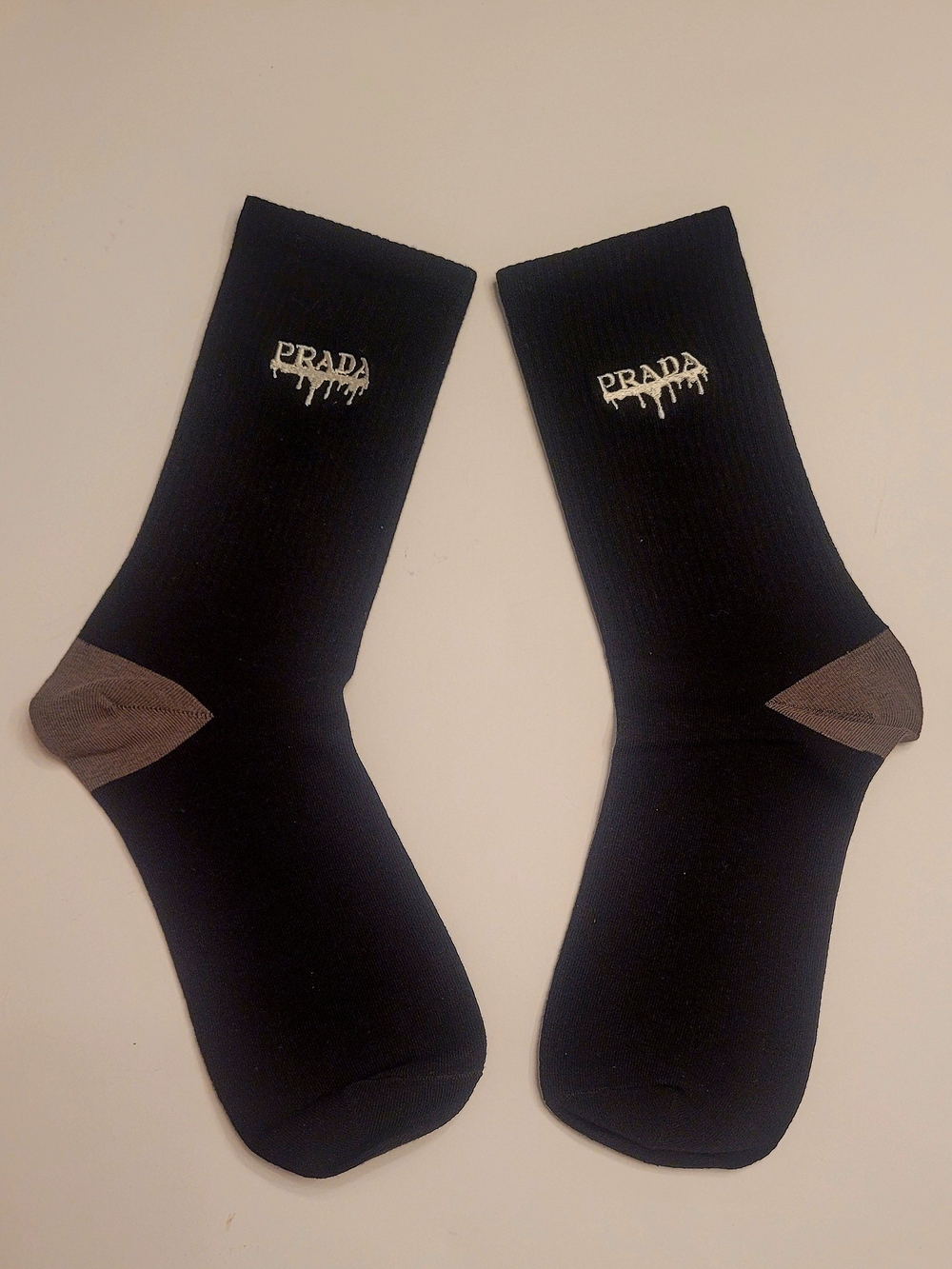 🇮🇹 Prada Black 🖤 Crew Socks🧦